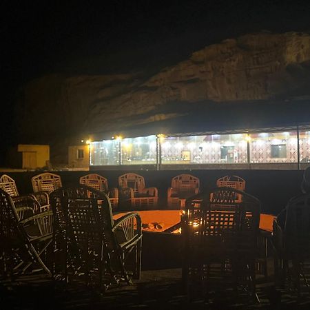 Rum Luxury Camp 瓦迪拉姆 外观 照片